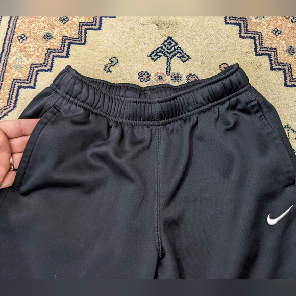 Nike Sweatpants - Picture 5 of 5